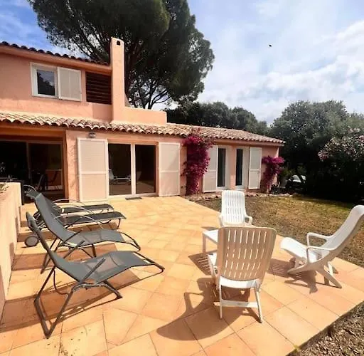 Сasa de vacaciones Linotte, 600m A Pied Santa Giulia Jacuzzi