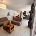 Linotte, 600m A Pied Santa Giulia Jacuzzi * Bocca del Oro