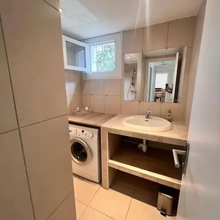 Feriehus Linotte, 600m A Pied Santa Giulia Jacuzzi Bocca del Oro