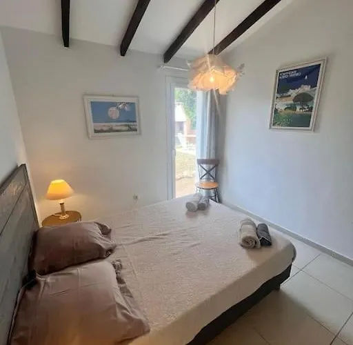 Linotte, 600m A Pied Santa Giulia Jacuzzi * Bocca del Oro