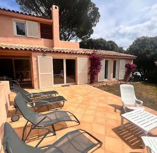 Linotte, 600m A Pied Santa Giulia Jacuzzi * Bocca del Oro