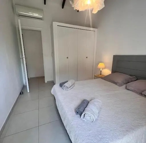 Linotte, 600m A Pied Santa Giulia Jacuzzi