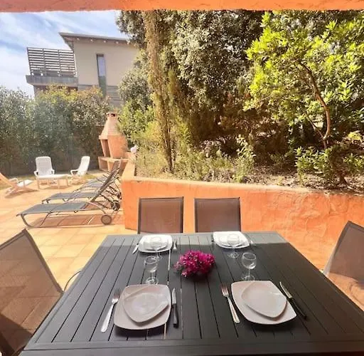 Linotte, 600m A Pied Santa Giulia Jacuzzi Feriehus Bocca del Oro