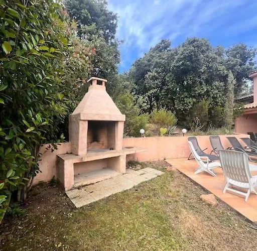 Linotte, 600m à Pied Santa Giulia Jacuzzi Hébergement de vacances Bocca del Oro