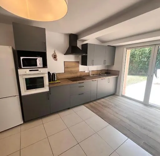 Linotte, 600m A Pied Santa Giulia Jacuzzi